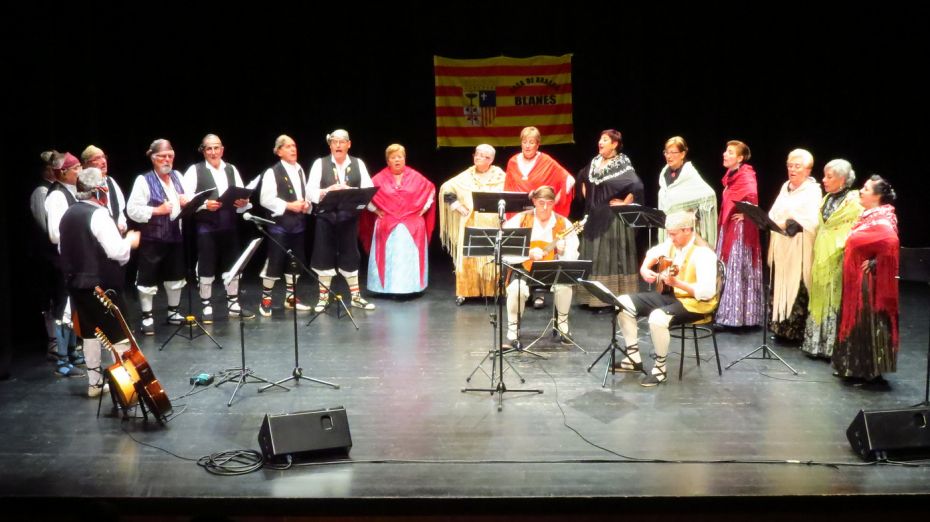 1431511206Gala Benefica Aragonesos 1.jpg